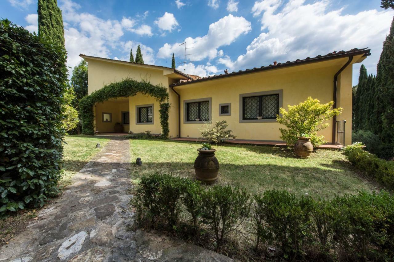 Villa Stylish Florentine In The With Pool Florenz